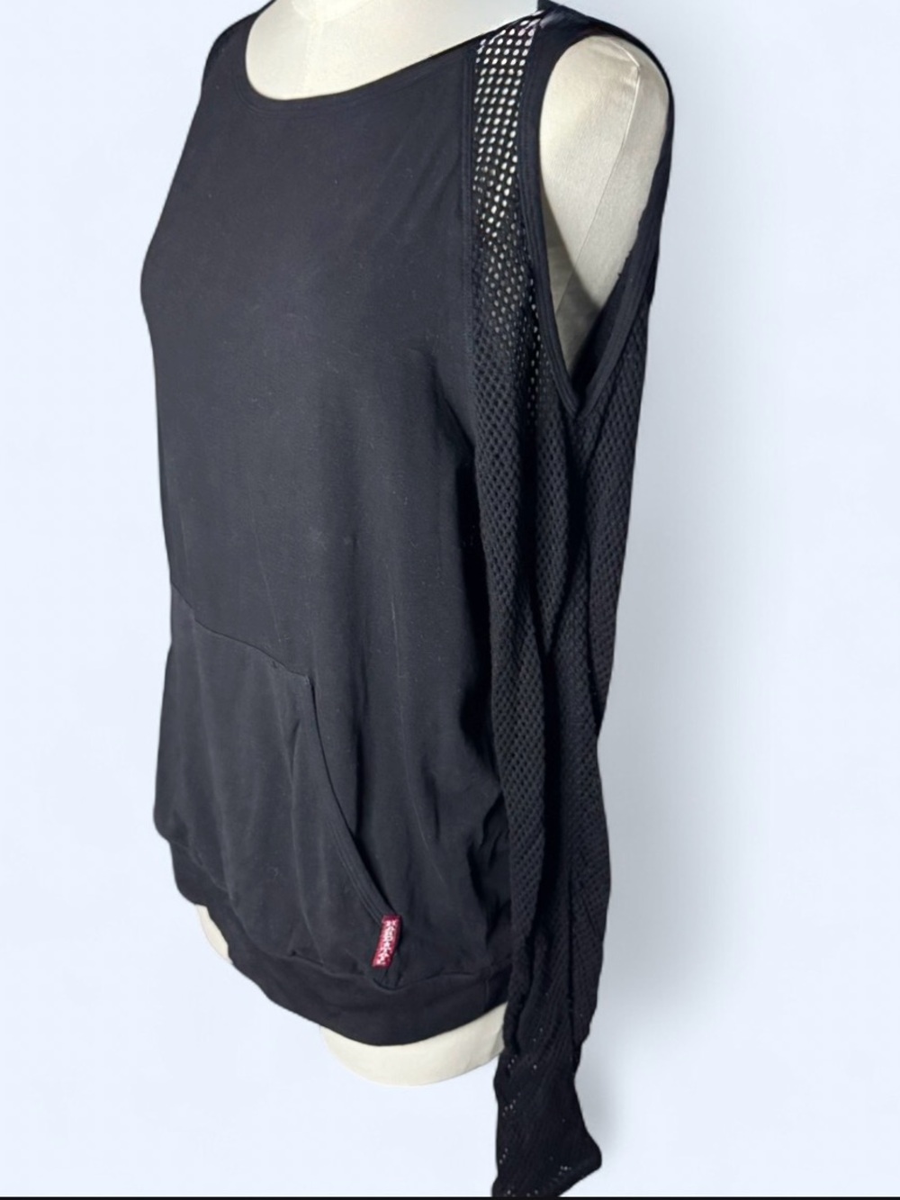 Hard Tail black Long Sleeve To cold shoulder with mesh arms - Picture 4 of 11